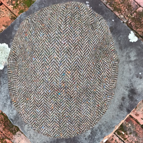 Hat - Picture 2 of 6